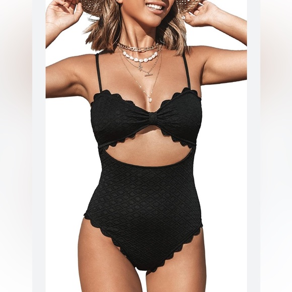 Cupshe Other - Cupshe One Piece Cutout Scallop Trim Swimsuit Black M New With Tags